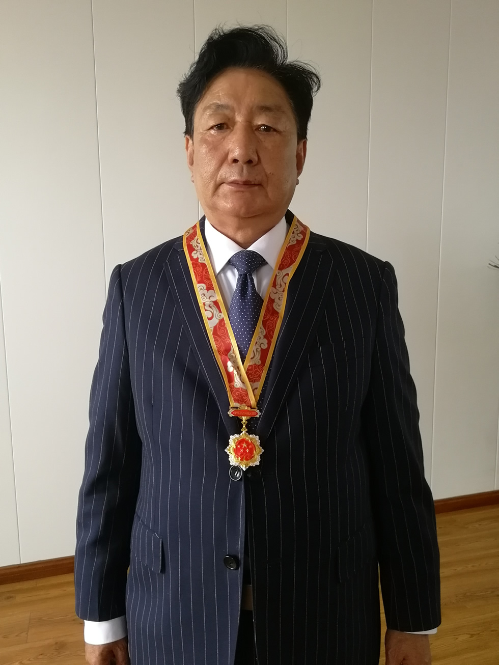 我司董事长焦发兆同志荣获建国70周年纪念章